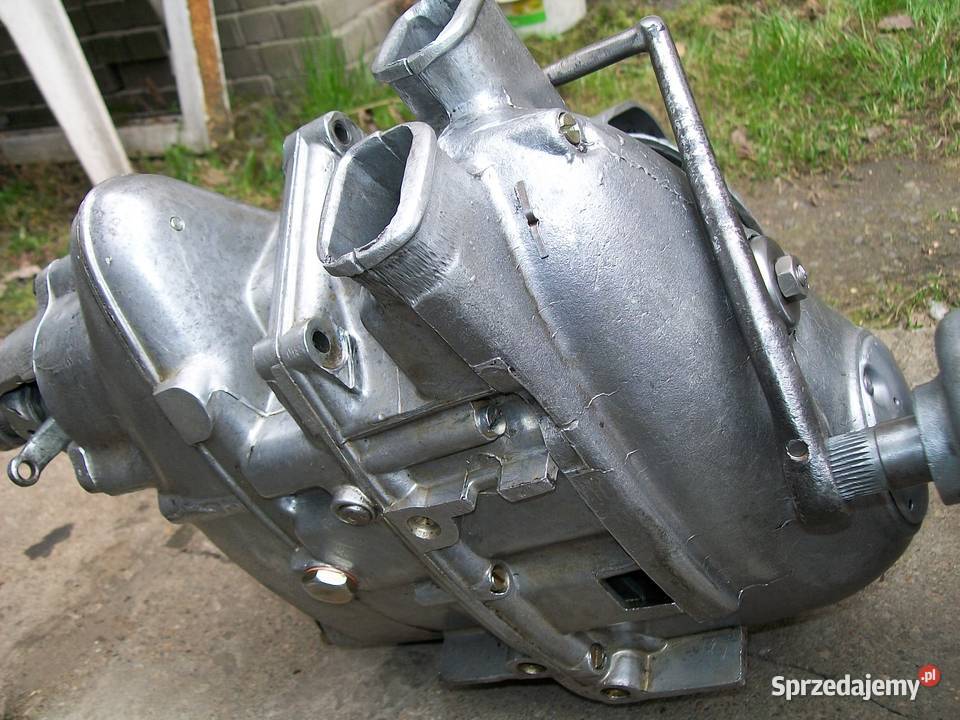 IWL TROLL SKUTER BERLIN SILKNIK 125 ccm REMONCIE Świerzawa
