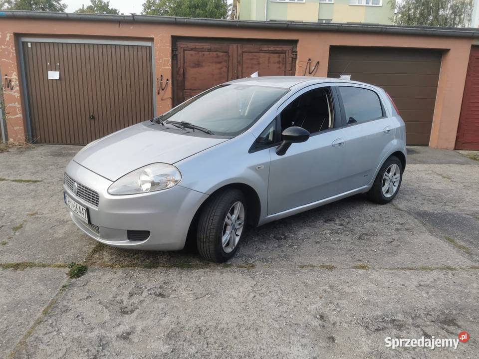 Fiat Grande Punto 12 Climatronic 4 drzwi Rok produkcji 2006 Bydgoszcz