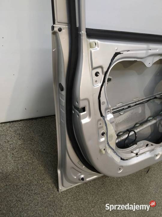 DRZWI LEWE PRZÓD RAH Hyundai ix35 I 2009