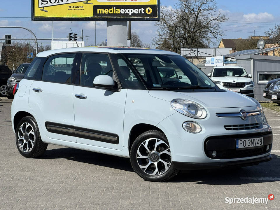 Fiat 500L FILMLoungePanoramaBezwypadkowyRoczna 500L Suchy Las
