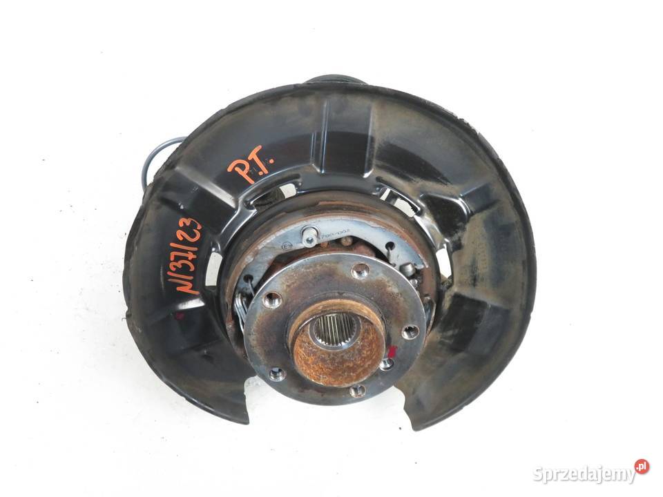 PIASTA TYLNA PRAWA BMW X1 E84 xDrive 20 i Części samochodowe