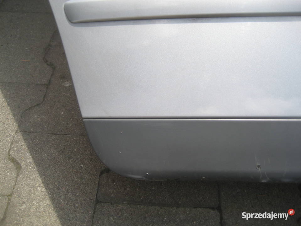 audi a4 b6 kombi małysz 0104r drzwi tył prawe osobowe
