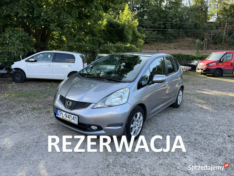 Honda Jazz 14iVTEC100BezwypadkowyOryginalny manualna Szczecin