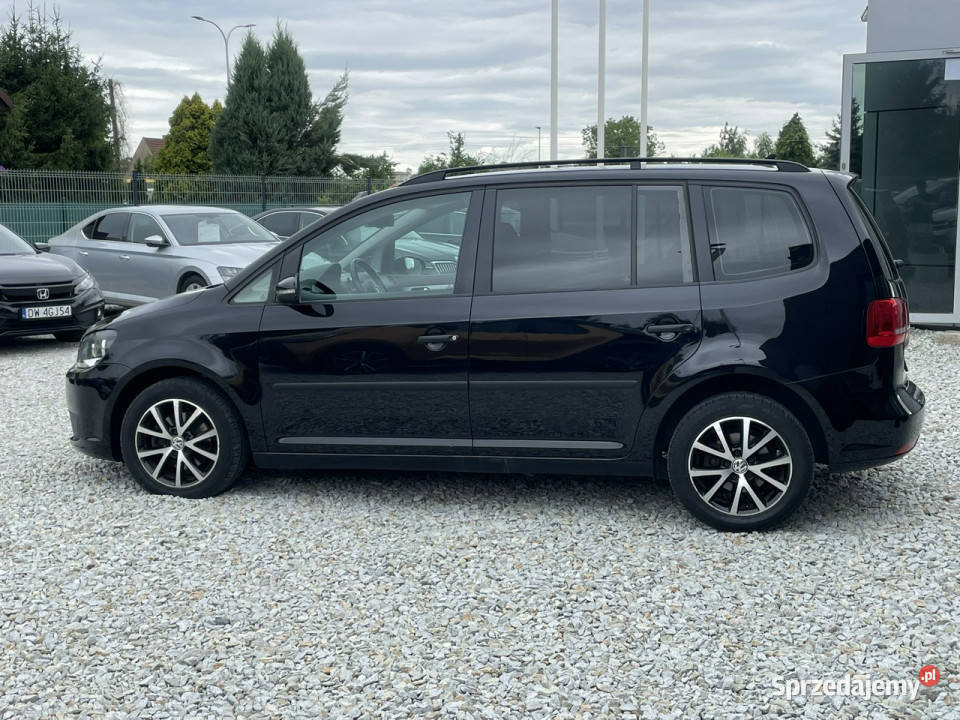 Volkswagen Touran 16 TDi 105 2014r climatronic światła przeciwmgielne Touran Wrocław