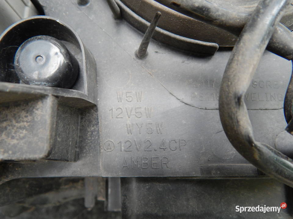 MITSUBISHI LANCER 8 VIII 07R LAMPA LEWA sprzedam