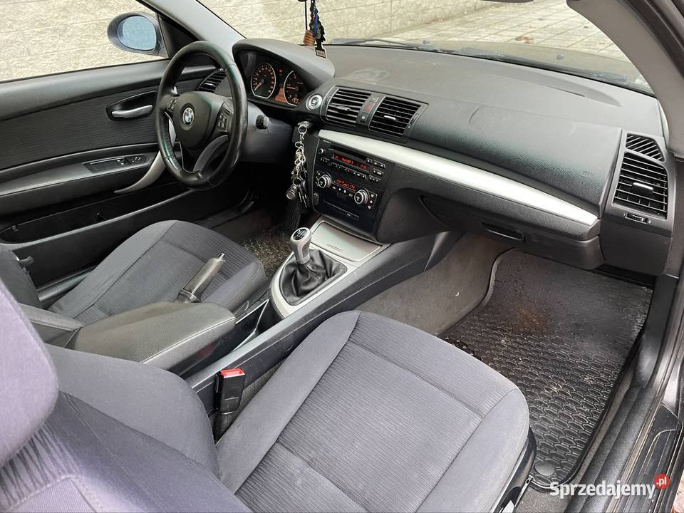 BMW e81 120d Lift 2009 Bixenon Czarna lala na nieuszkodzony Będzin