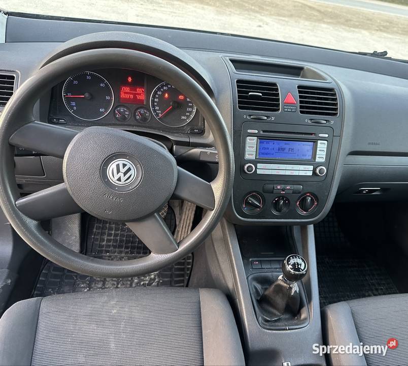 Volkswagen Golf V 19 TDI 2005r nieuszkodzony