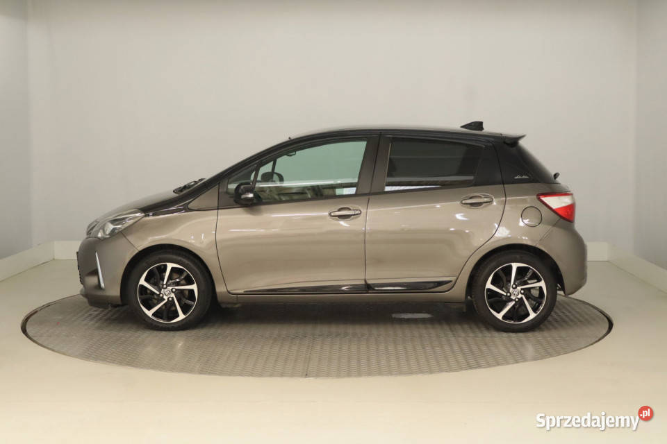 Toyota Yaris 15 Dual VVTi elektryczne szyby Zabrze