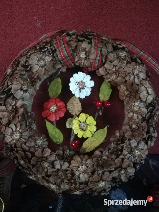 Wianek ozdoba jesienna szyszki juta biedronki Kraków