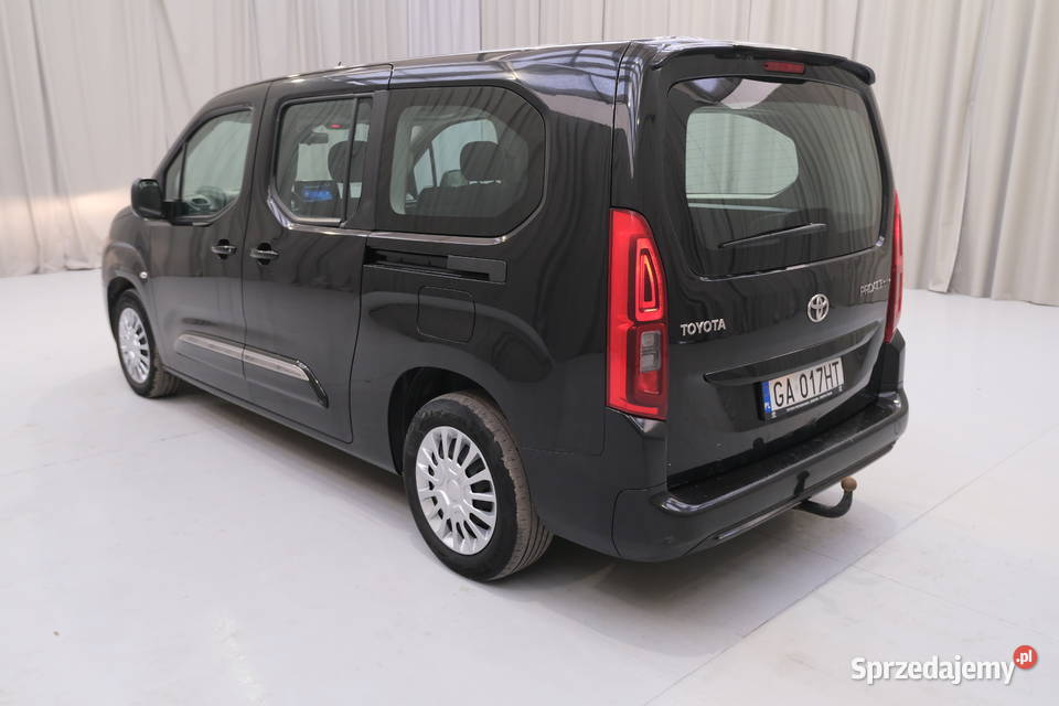 TOYOTA PROACE CITY VERSO 2021 119900 ccm 110 Warszawa