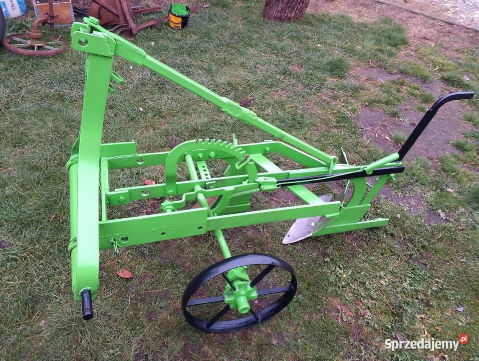 Pług 2 skibowy do traktorka nieuszkodzony Szczucin