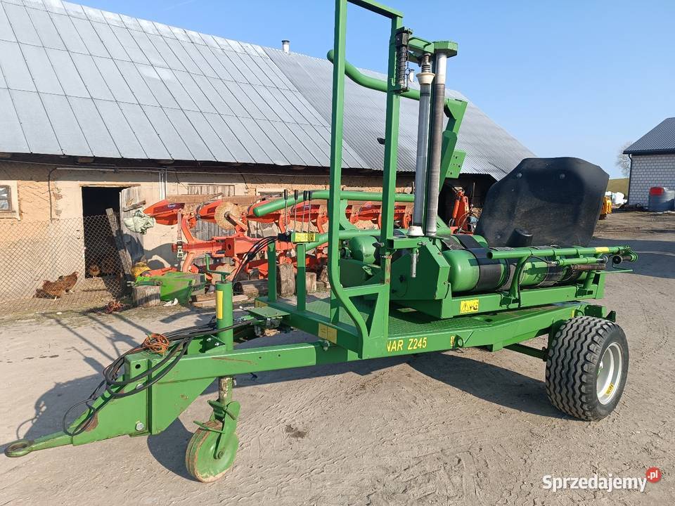 Owijarka samozaładowcza Pronar z245 Pronar Suwałki