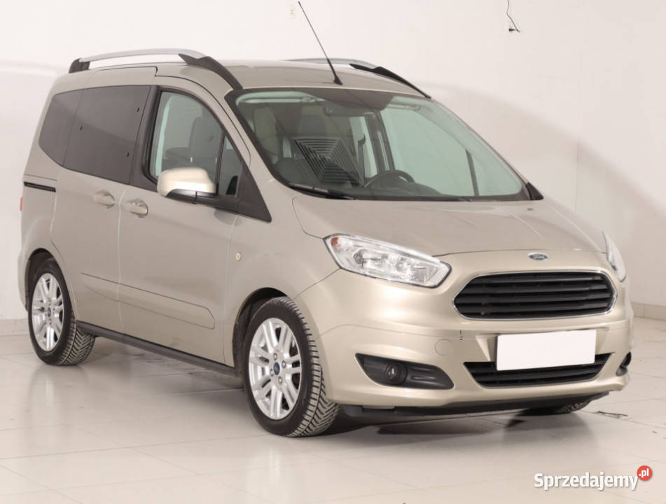 Ford Tourneo Courier 10 EcoBoost