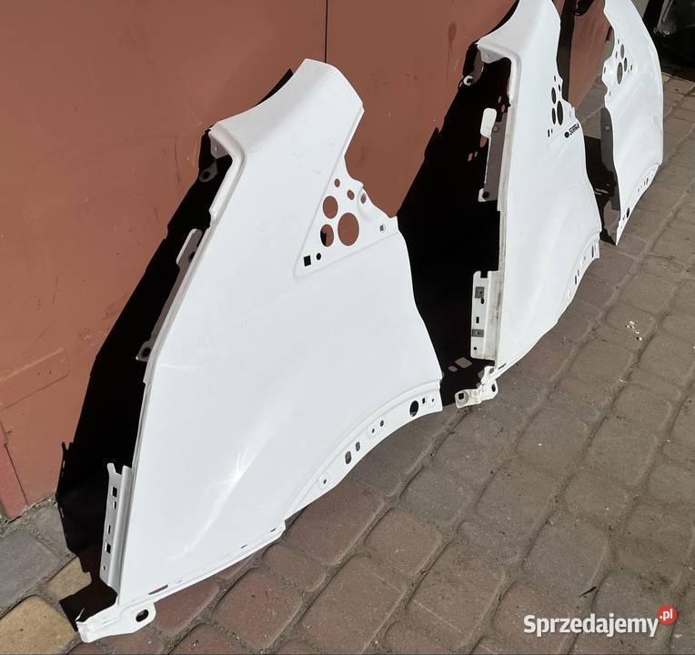 Błotniki lewy i prawy do Ford Transit MK8 Poddębice