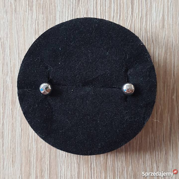 Nowe małe kolczyki metalowe stal szlachetna Szczecin