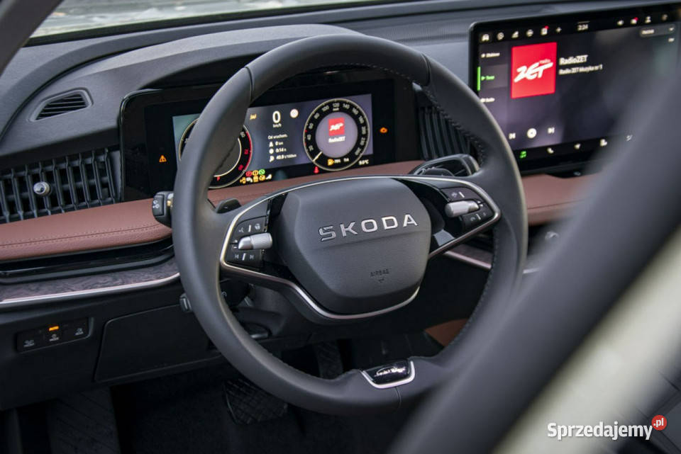 koda Superb LK 20 TDI 193 DSG 4x4 Dostępna ręki gniazdo USB Superb Łódź sprzedam
