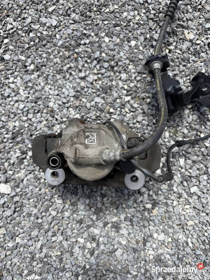 Zacisk hamulcowy lewy przód BMW F22 Zaciski i jarzma Zaraszów