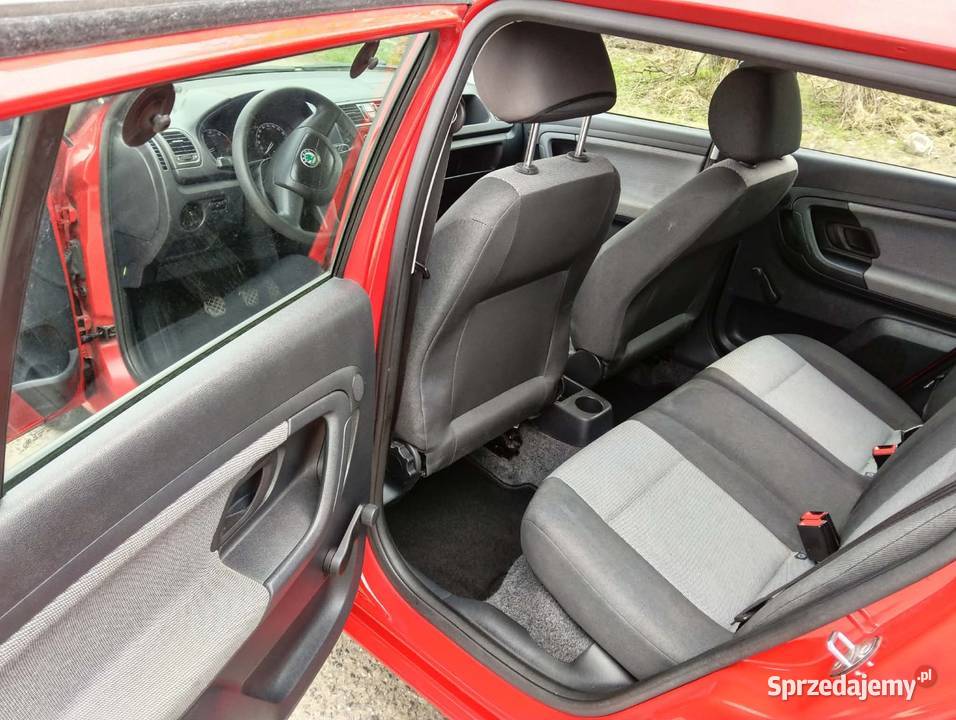 Ładna nie zgnita Skoda Fabia 12 benzyna 2009 186 Fabia Domaradz