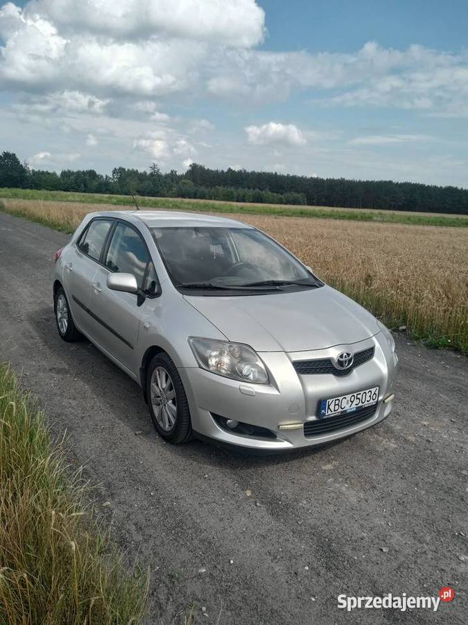 Toyota Auris 16 LPG niezawodna beż korozji Radom sprzedam