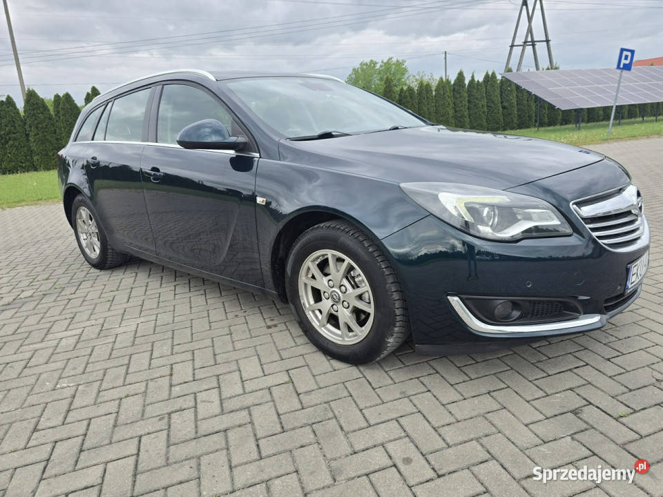 Opel Insignia 14Turbo zielony
