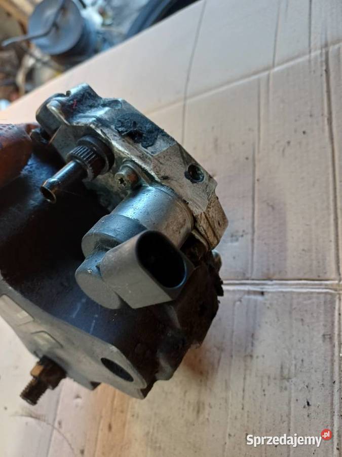 Pompa Wtryskowa BMW 5 3 0445010073 R90 Części samochodowe Żychlin