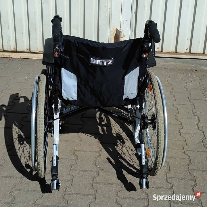 Wózek inwalidzki standardowy sprzedam