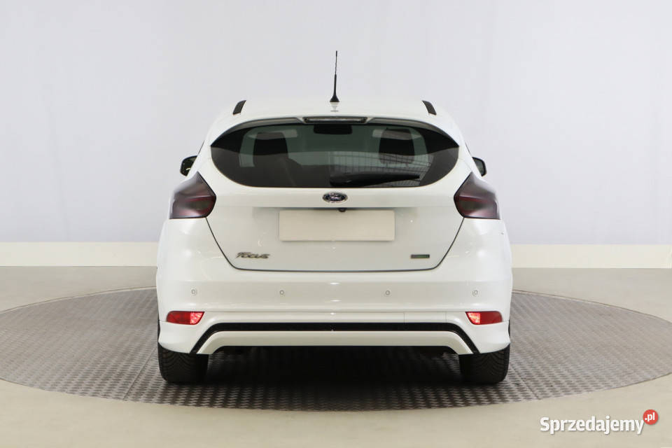 Ford Focus 10 EcoBoost biały