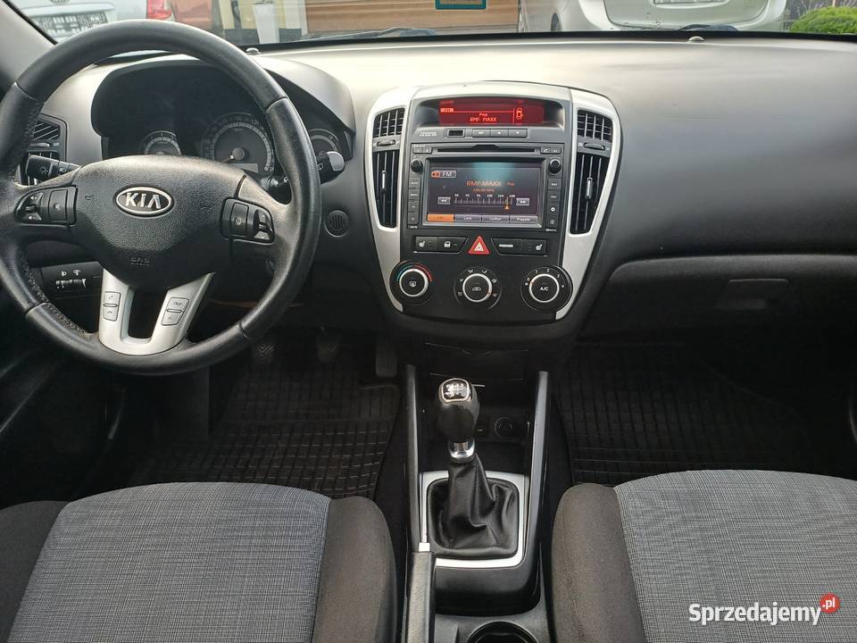 Kia Ceed 14 Kombi benzyna 90 produkcji 2011 Dębica