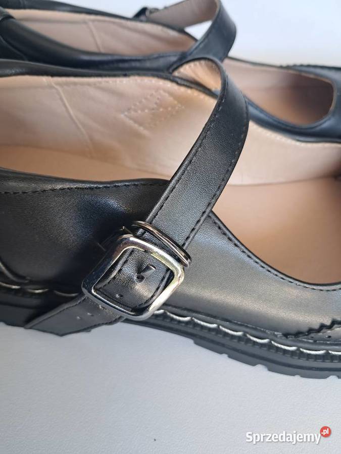 nowe damskie buty rozmiar chyba 44 długość inna