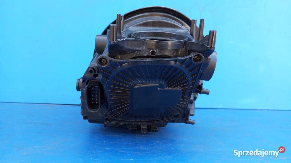 LAMPA PRAWY PRZÓD REFLEKTOR FULL LED 991631964 osobowe Nowy Tomyśl