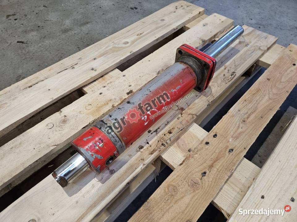 Siłownik skrętu McCormick ZTX 280 230 260 sprzedam