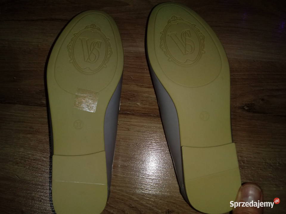 Buty Nowe WSUWANE MODNE DAMSKIE BUTY R37 VICES Bełchatów