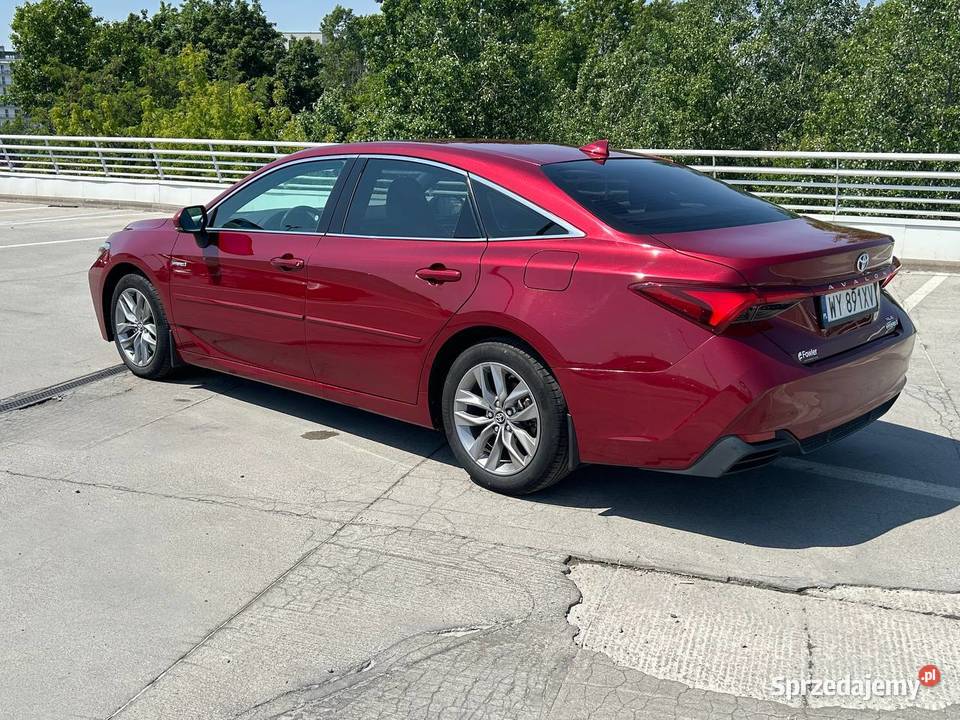 Toyota Avalon XLE 25 Hybryd Automat Rok produkcji 2019 Avalon mazowieckie