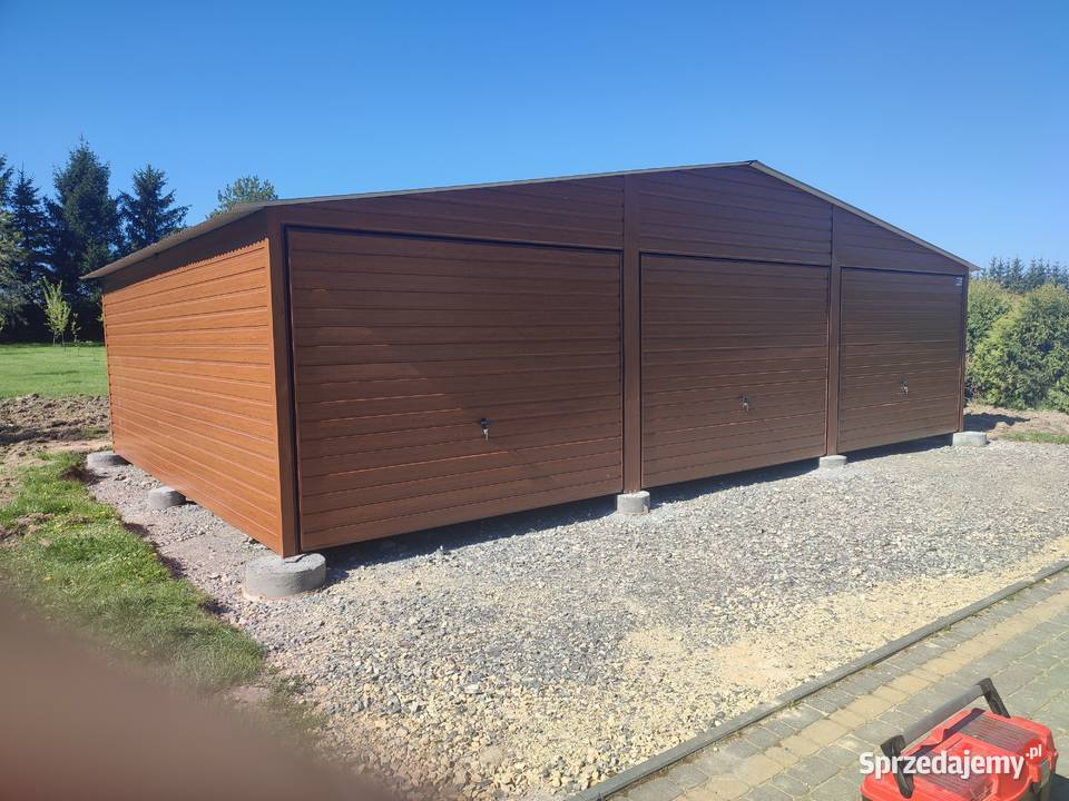 Duży Garaż Blaszany w kolorze ORZECH Wiata