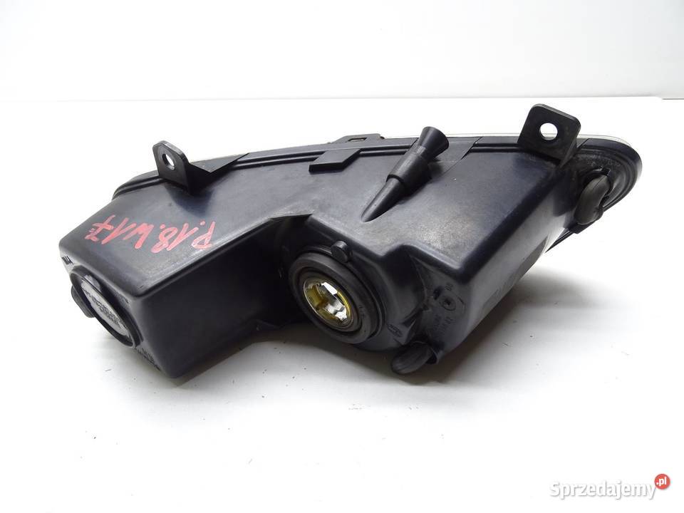 LAMPA HALOGEN PRZECIWMGIELNY PRAWY VW POLO V 6R