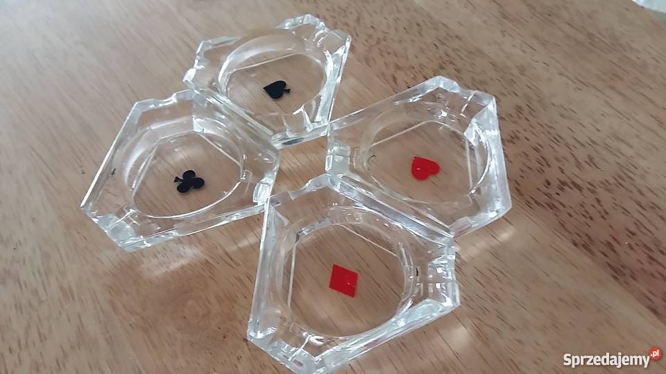 Komplet popielniczek brydżystów