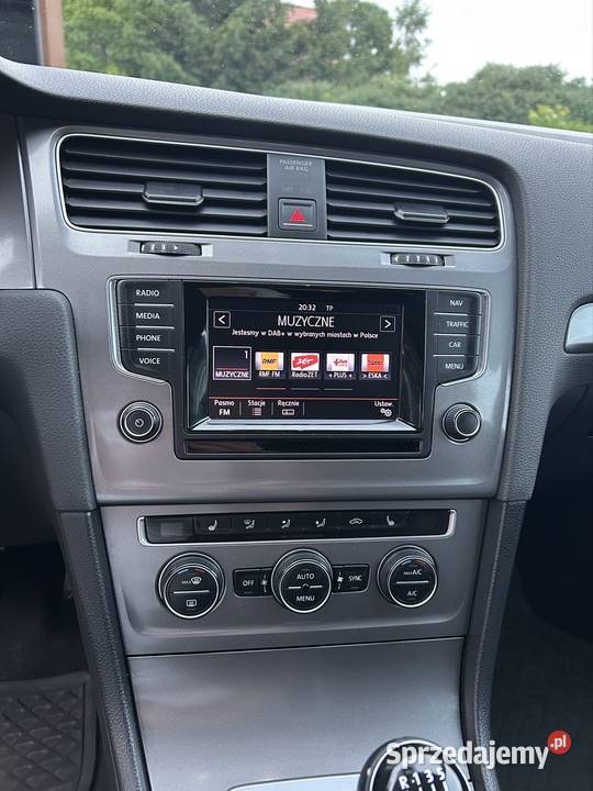 Volkswagen Golf 7 16 TDi Kombi Raciborowice Dolne