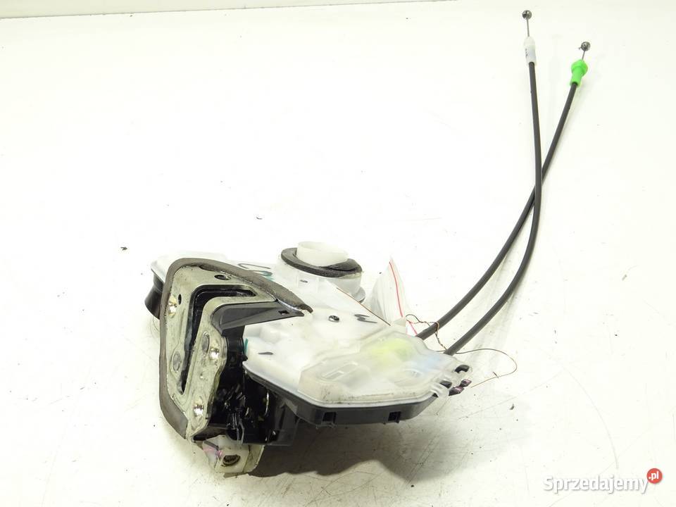 ZAMEK PRZÓD LEWY TOYOTA COROLLA E18