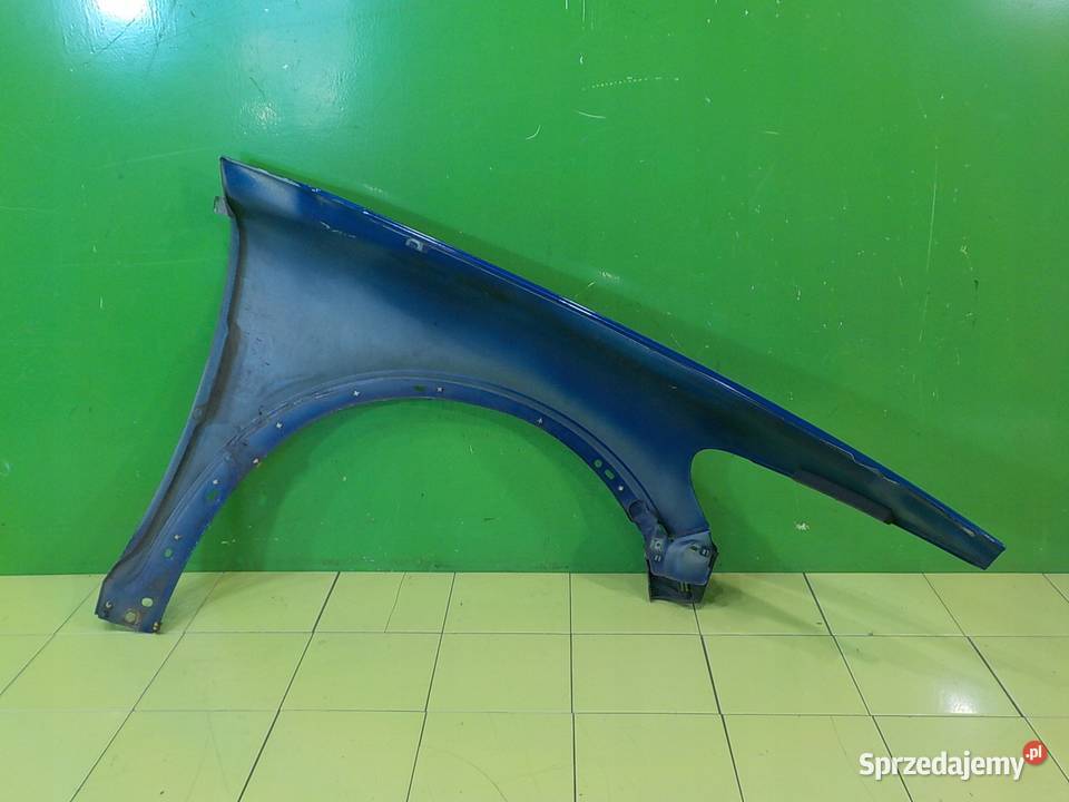 VOLVO C30 20 D 07r 2D blotnik lewy przod mazowieckie Suków