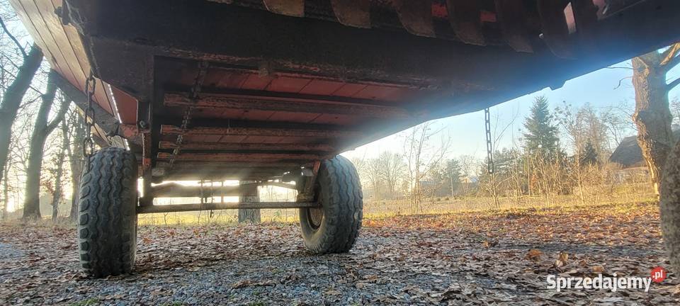 Przyczepa 1osiowa nieuszkodzony Huta Szklana