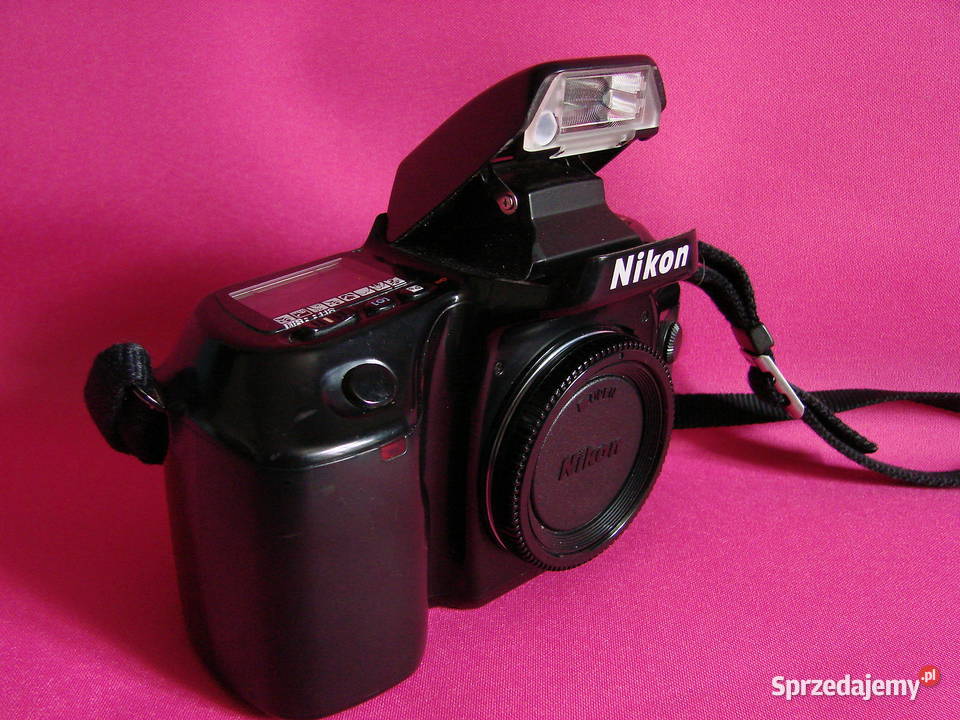 APARAT NIKON F70 PANORAMA Z OBIEKTYWEM Bielawa
