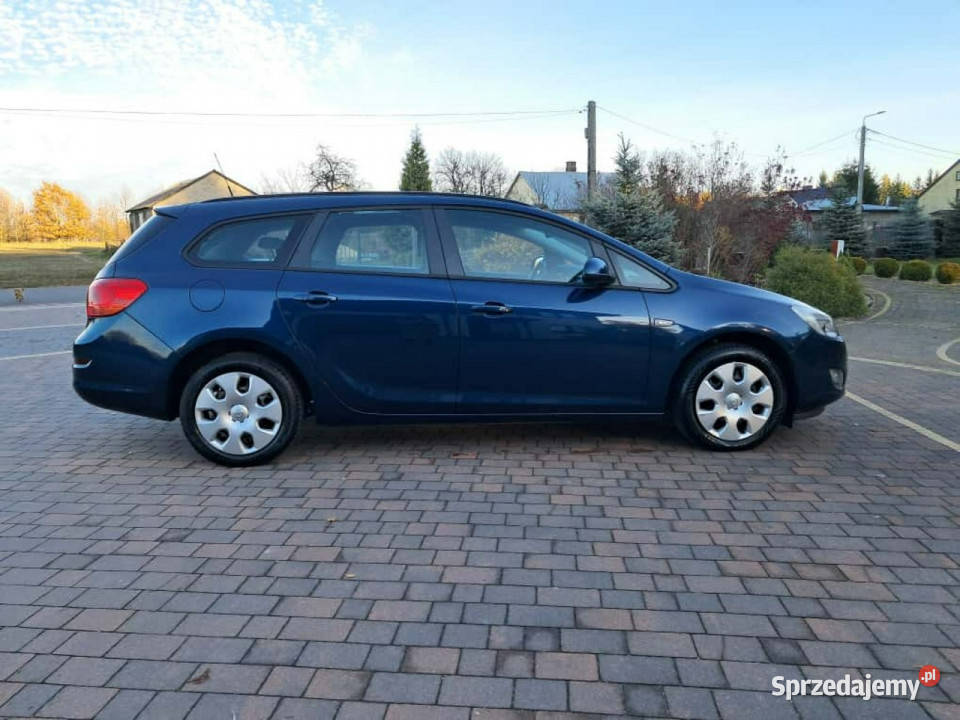 Opel Astra J 20092019 niebieski Lipówki