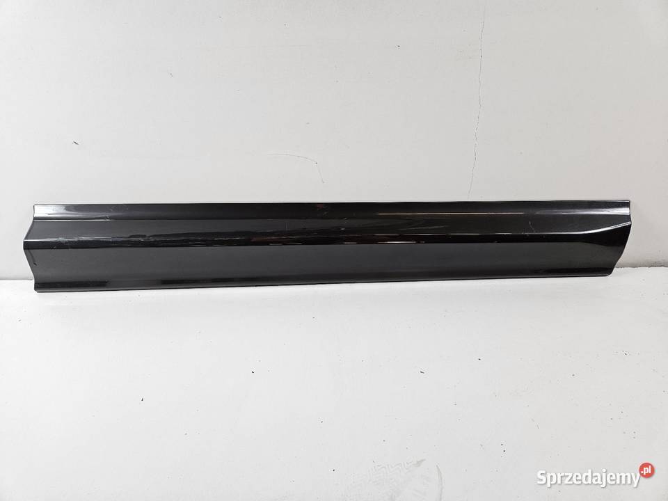 VOLVO XC60 II LISTWA DRZWI PRAWY PRZÓD PRAWA Listwy i nakładki Międzychód