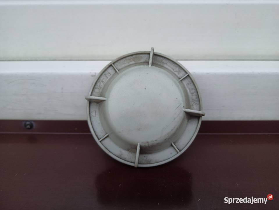 Mazda 626 GE IV dekielek zaślepka reflektora Lampy przednie Sieradz