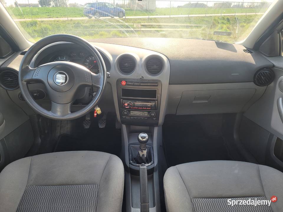 SEAT Ibiza 14 benzyna 2002 lubelskie Niemce sprzedam