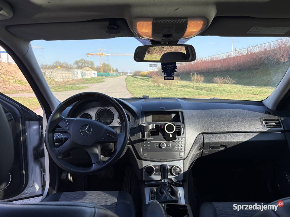 MERCEDES W204 18 kompresor 184 Benzyna GAZ Rzeszów