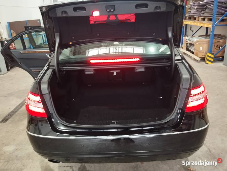 Sprzedam MercedesBenz E 250
