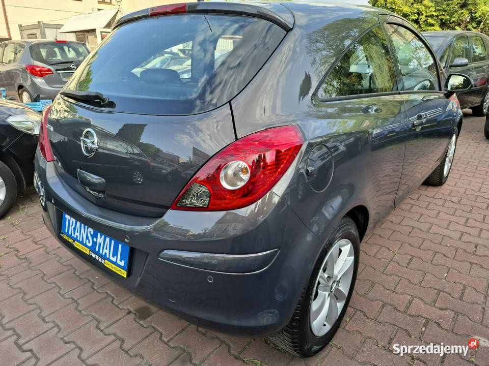 Opel Corsa Bezwypadkowa Serwisowana Klima Grzane światła do jazdy dziennej Lublin