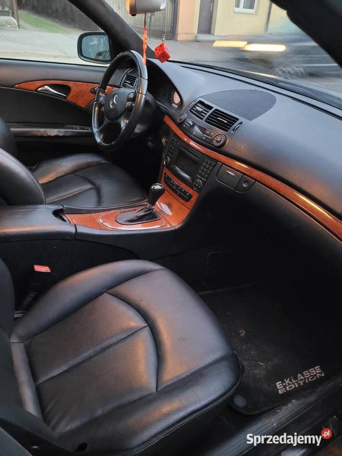 Mercedes benz E200 18 Zelów