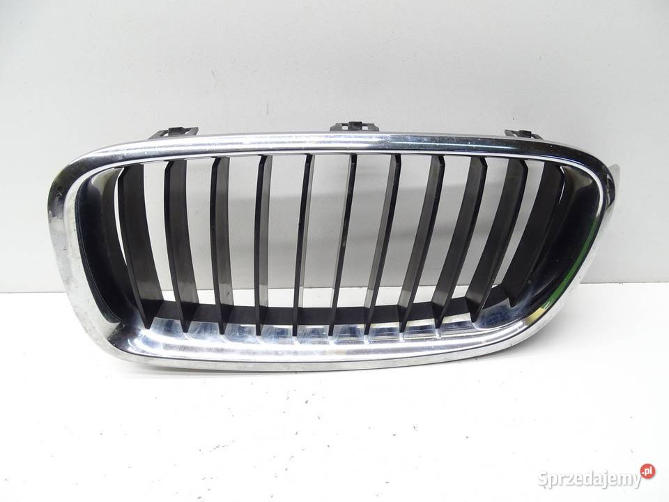 KRATKA GRILLA ATRAPY NERKA LEWA PRZEDNIA BMW E92 sprzedam